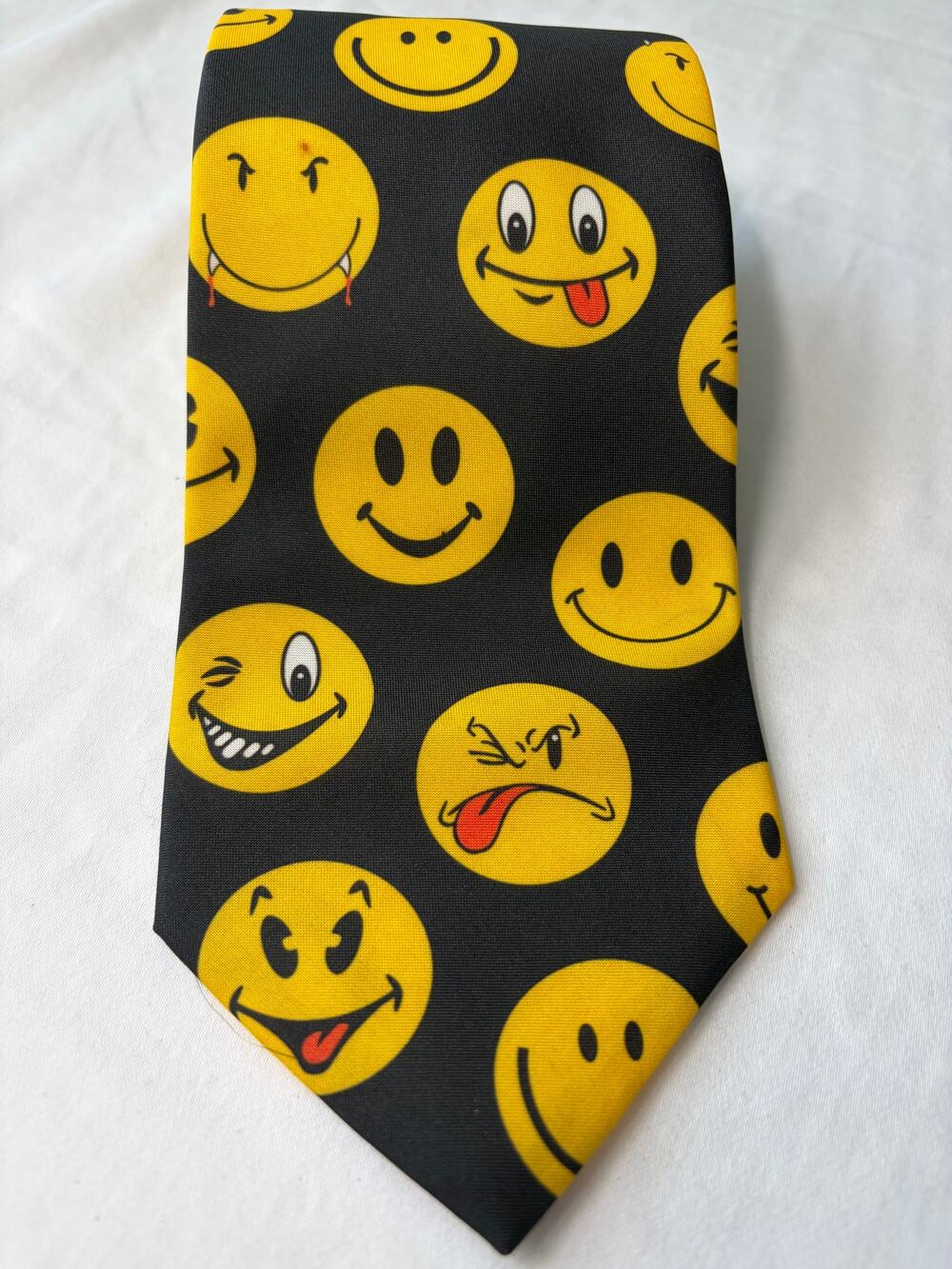 Vintage 1995 Ralph Marlin Smiley Faces Novelty Necktie 90s Kidcore Kitsch 59"